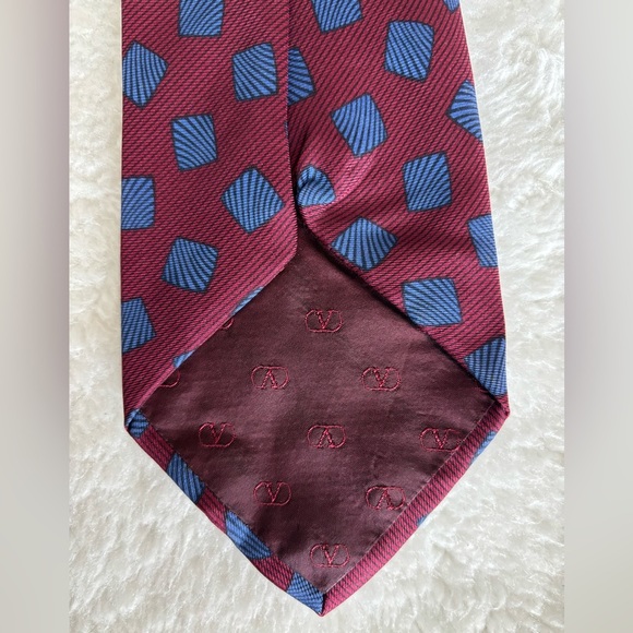 Valentino Burgundy and Blue Silk Tie vintage - Picture 4 of 9